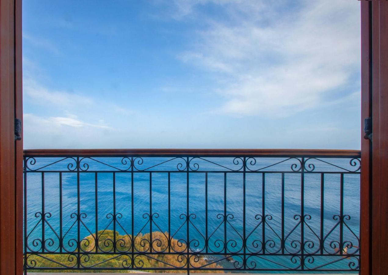 Hotel Arion Syros Ermoupoli Exterior foto
